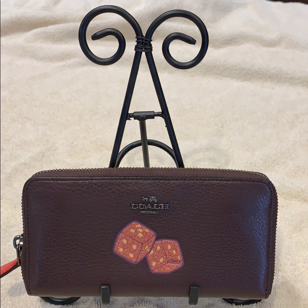 SOLD !!!!!!! Coach Accordion Oxblood Pebble Leather Wallet - Picture 2 of 5